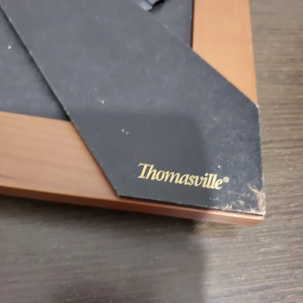 Thomasville Home Accent  Solid Wood Wall/tabletop Picture Frame 7